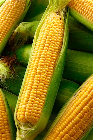 simsearch:622-08123092,k - Sweet corn Photographie de stock - Premium Libres de Droits, Code: 622-09138576