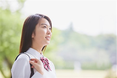 pic japanese young girls 18 - Cute Japanese high school student in a city park Stock Photo - Premium Royalty-Free, Code: 622-09138589
