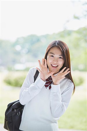 pic japanese young girls 18 - Cute Japanese high school student in a city park Stock Photo - Premium Royalty-Free, Code: 622-09138594