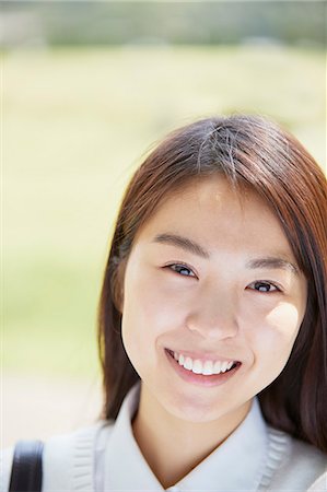 pic japanese young girls 18 - Cute Japanese high school student in a city park Stock Photo - Premium Royalty-Free, Code: 622-09138600