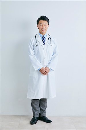 simsearch:622-09169659,k - Japanese doctor Foto de stock - Sin royalties Premium, Código: 622-09169707