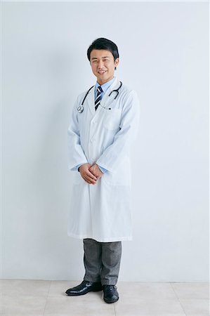 simsearch:622-09169725,k - Japanese doctor Stockbilder - Premium RF Lizenzfrei, Bildnummer: 622-09169708