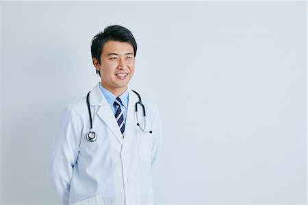 simsearch:622-09169725,k - Japanese doctor Stockbilder - Premium RF Lizenzfrei, Bildnummer: 622-09169712