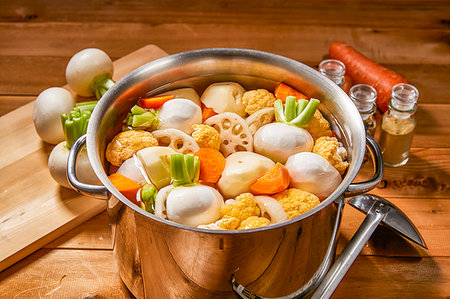 Vegetable stew Stock Photo - Premium Royalty-Free, Code: 622-09175988