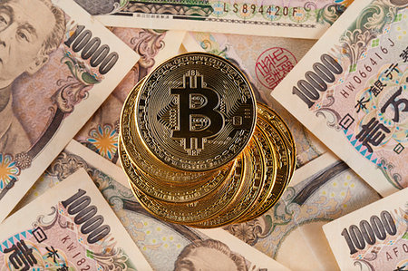 exchange rate - Bitcoin image Stock Photo - Premium Royalty-Free, Code: 622-09180557