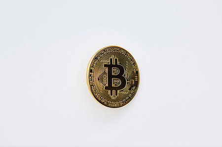 simsearch:622-09180544,k - Bitcoin image Foto de stock - Royalty Free Premium, Número: 622-09180552