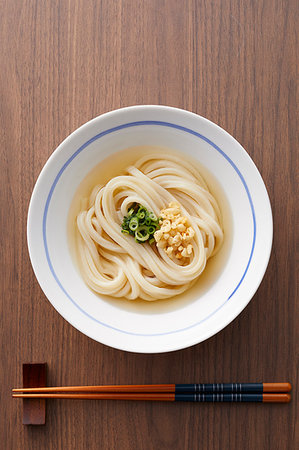 simsearch:622-09176536,k - Japanese style noodles Foto de stock - Sin royalties Premium, Código: 622-09195032