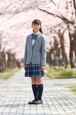 Japanese junior-high schoolgirl in uniform Stock Photo - Premium Royalty-Free, Code: 622-09195478