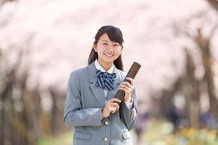 Japanese junior-high schoolgirl in uniform Stock Photo - Premium Royalty-Free, Code: 622-09195473