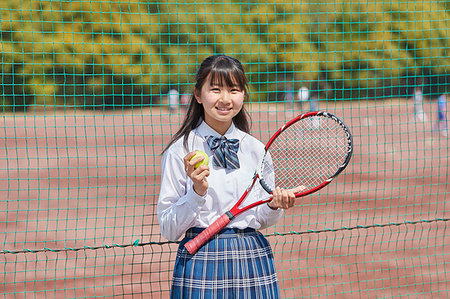 simsearch:859-08704133,k - Japanese junior-high schoolgirl in uniform Stock Photo - Premium Royalty-Free, Code: 622-09195496