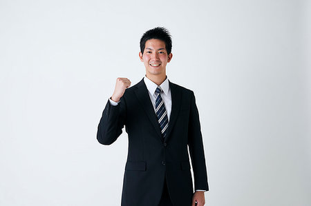 simsearch:622-09181256,k - Young Japanese businessman Foto de stock - Sin royalties Premium, Código: 622-09236185