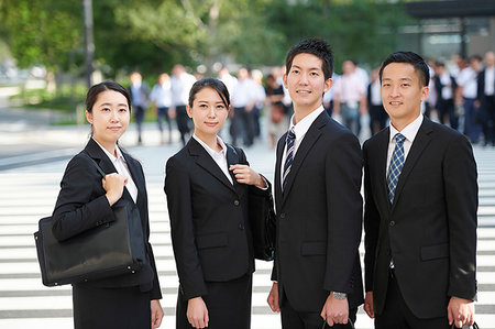 Young Japanese businesspeople Stock Photo - Premium Royalty-Free, Code: 622-09236210