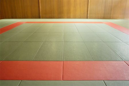 Empty Judo Dojo Stock Photo - Premium Royalty-Free, Code: 622-00947302