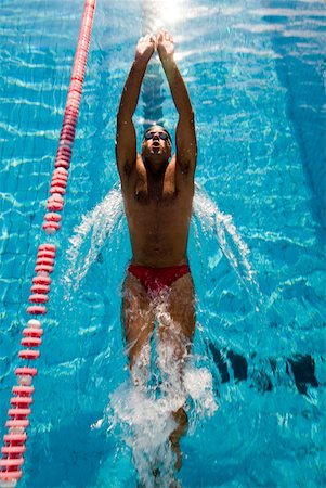 Male swimmer Foto de stock - Royalty Free Premium, Número: 622-01080665