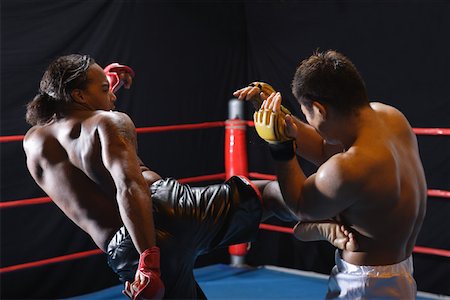 sparring - Mixed Martial Arts Fighters Fotografie stock - Premium Royalty-Free, Codice: 622-01283729