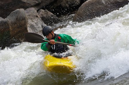 Kayaker Negotiating the River Stock Photo - Premium Royalty-Free, Code: 622-01572235
