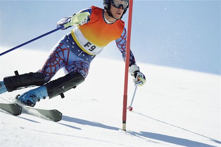 eslalon - Slalom Skier Foto de stock - Sin royalties Premium, Código: 622-01695735