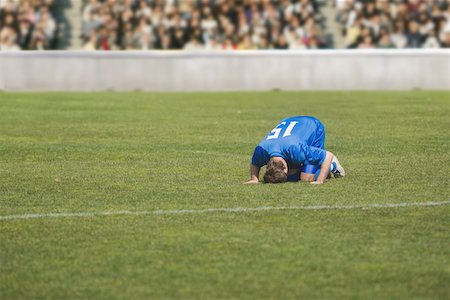 fracaso - Injured Soccer Player Foto de stock - Sin royalties Premium, Código: 622-02198529