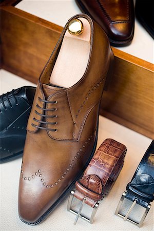 Dress Shoes Foto de stock - Sin royalties Premium, Código: 622-02355176