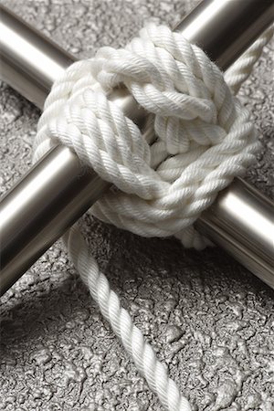 rope knot nobody - Pole with Rope Tied On Stock Photo - Premium Royalty-Free, Code: 622-02355343