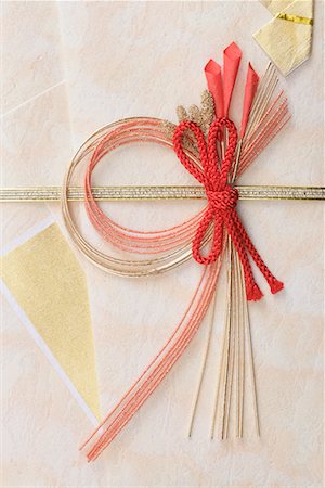 Japanese New Year's Accesories Stock Photo - Premium Royalty-Free, Code: 622-02355514