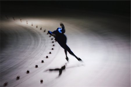 patinaje sobre hielo - Speed Skating Foto de stock - Sin royalties Premium, Código: 622-02638229