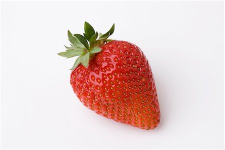 simsearch:859-03600293,k - Fresh Red Strawberries Stock Photo - Premium Royalty-Free, Code: 622-02758221