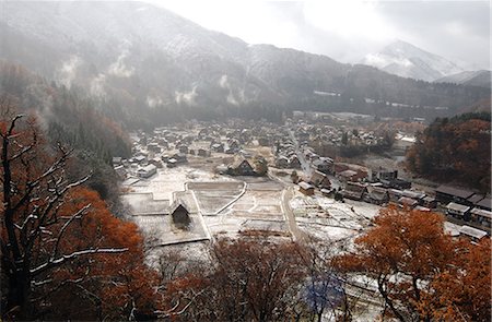 Vue du Village de Shirakawa en saison hivernale, Japon Photographie de stock - Premium Libres de Droits, Code: 622-02758411