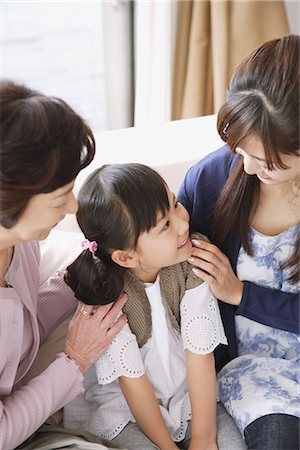 simsearch:622-02759194,k - Girl with mother and grandma Stock Photo - Premium Royalty-Free, Code: 622-02759156