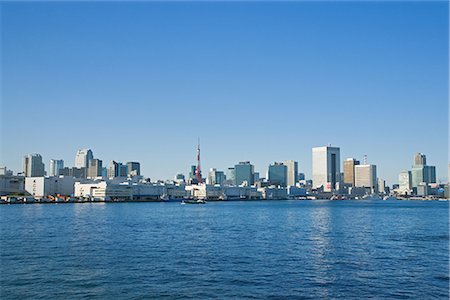 sumida - View of City From Sea in Japan Stock Photo - Premium Royalty-Free, Code: 622-02759337