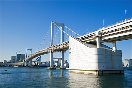 simsearch:622-02759352,k - Rainbow Bridge in Tokyo, Japan Stock Photo - Premium Royalty-Free, Code: 622-02759338