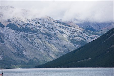 simsearch:622-02759697,k - Snow-Capped Mountains in Banff,Canada Foto de stock - Sin royalties Premium, Código: 622-02759647
