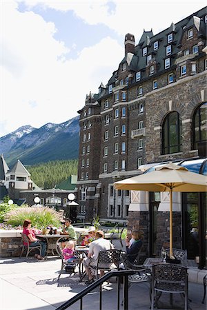 rural towns in canada - Outdoor Café at Banff in Canada Stock Photo - Premium Royalty-Free, Code: 622-02759664