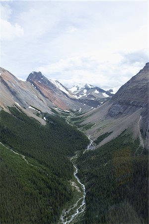 River Passing  From Canadian Rockies Stock Photo - Premium Royalty-Free, Code: 622-02759714