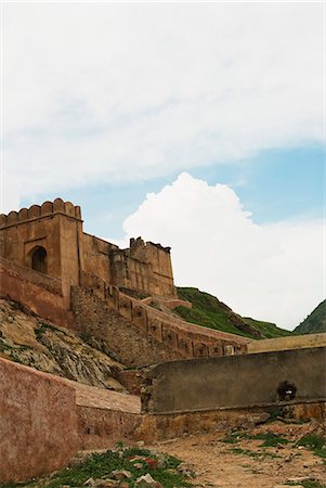 simsearch:630-06721783,k - Defensive wall of a fort, Amber, Amber Fort, Jaipur, Rajasthan, India Stock Photo - Premium Royalty-Free, Code: 630-06721779