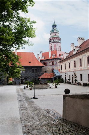 south bohemian region - Low angle view of a castle, Cesky Krumlov Castle, Cesky Krumlov, South Bohemian Region, Czech Republic Stock Photo - Premium Royalty-Free, Code: 630-06722139