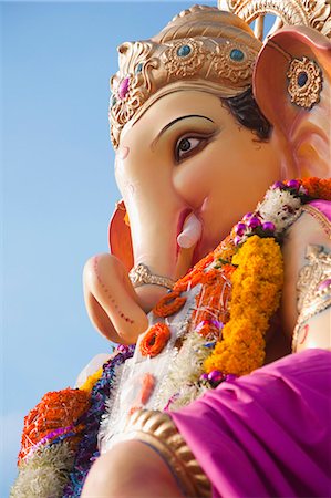 Close-up of an idol of Lord Ganesha, Mumbai, Maharashtra, India Photographie de stock - Premium Libres de Droits, Code: 630-06723314