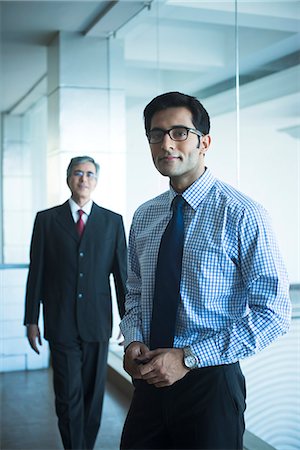 Two businessmen in an office Photographie de stock - Premium Libres de Droits, Code: 630-07071449