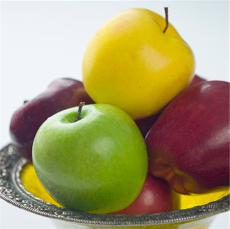 Close-up of apples in a bowl Foto de stock - Sin royalties Premium, Código: 630-01126658