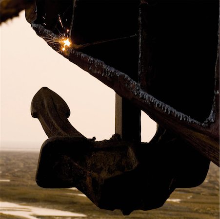 demolizione - Close-up of the anchor of an old ship, Mumbai, Maharashtra, India Foto de stock - Sin royalties Premium, Código: 630-01126709