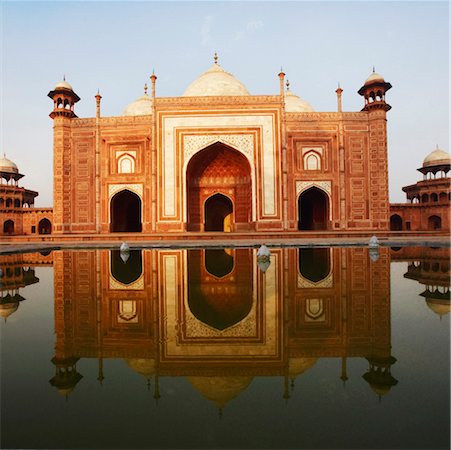 Réflexion d'un mausolée dans l'eau, Taj Mahal, Agra, Uttar Pradesh, Inde Photographie de stock - Premium Libres de Droits, Code: 630-01127619