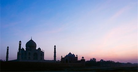 simsearch:630-01191621,k - Silhouette d'un mausolée, Taj Mahal, Agra, Uttar Pradesh, Inde Photographie de stock - Premium Libres de Droits, Code: 630-01191621