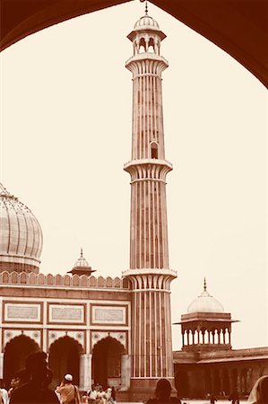 Rear view of a group of people in the courtyard of a mosque, Jama Masjid, New Delhi, India Stock Photo - Premium Royalty-Free, Code: 630-01191799