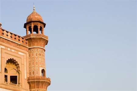 simsearch:630-01191857,k - Low angle view of the watch tower of a monument, Safdarjung Tomb, New Delhi, India Fotografie stock - Premium Royalty-Free, Codice: 630-01191807