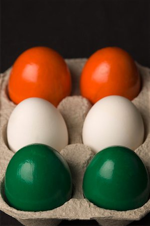 saffron - Close-up of six eggs painted in colors of Indian flag Stock Photo - Premium Royalty-Free, Code: 630-01875742
