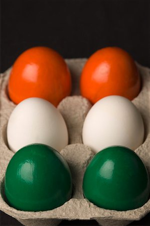 Close-up of six eggs painted in colors of Indian flag Stock Photo - Premium Royalty-Free, Code: 630-01875742