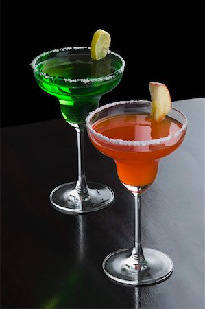 simsearch:625-01262374,k - Close-up of two glasses of margarita Stock Photo - Premium Royalty-Free, Code: 630-01875824