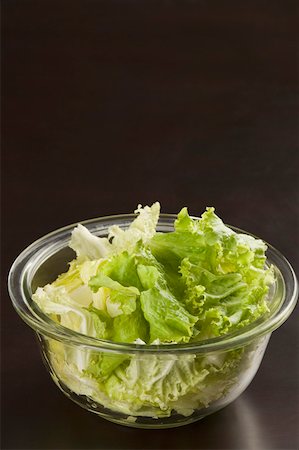 simsearch:630-01875786,k - Close-up of a bowl of salad Foto de stock - Royalty Free Premium, Número: 630-01875908