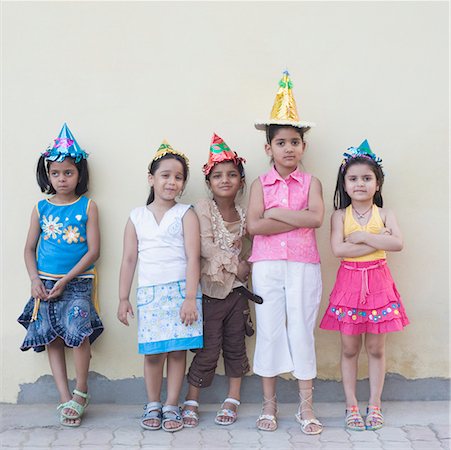 sandal girl - Five girls wearing party hats and standing together Stock Photo - Premium Royalty-Free, Code: 630-01873713