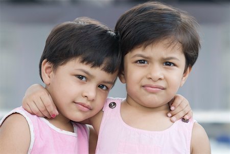 simsearch:630-02220024,k - Portrait of two girls arm around each other Stock Photo - Premium Royalty-Free, Code: 630-02219673